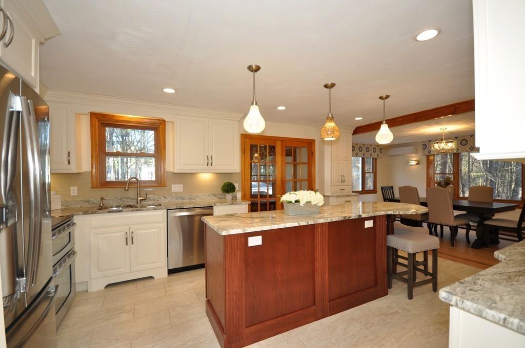 72 Crimson Road Billerica, MA 01821 - Photo 13 of 37