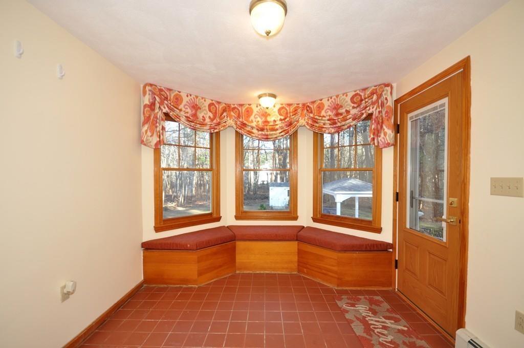 72 Crimson Road Billerica, MA 01821 - Photo 18 of 37