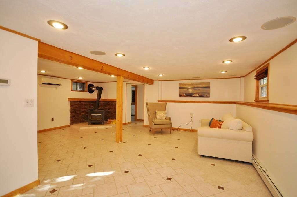 72 Crimson Road Billerica, MA 01821 - Photo 21 of 37