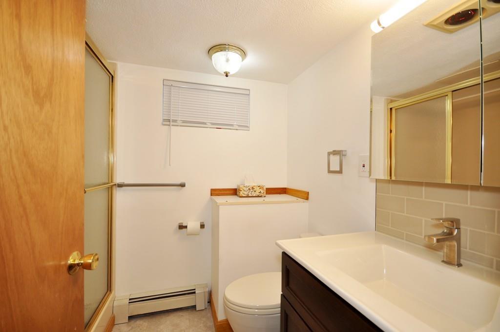 72 Crimson Road Billerica, MA 01821 - Photo 22 of 37