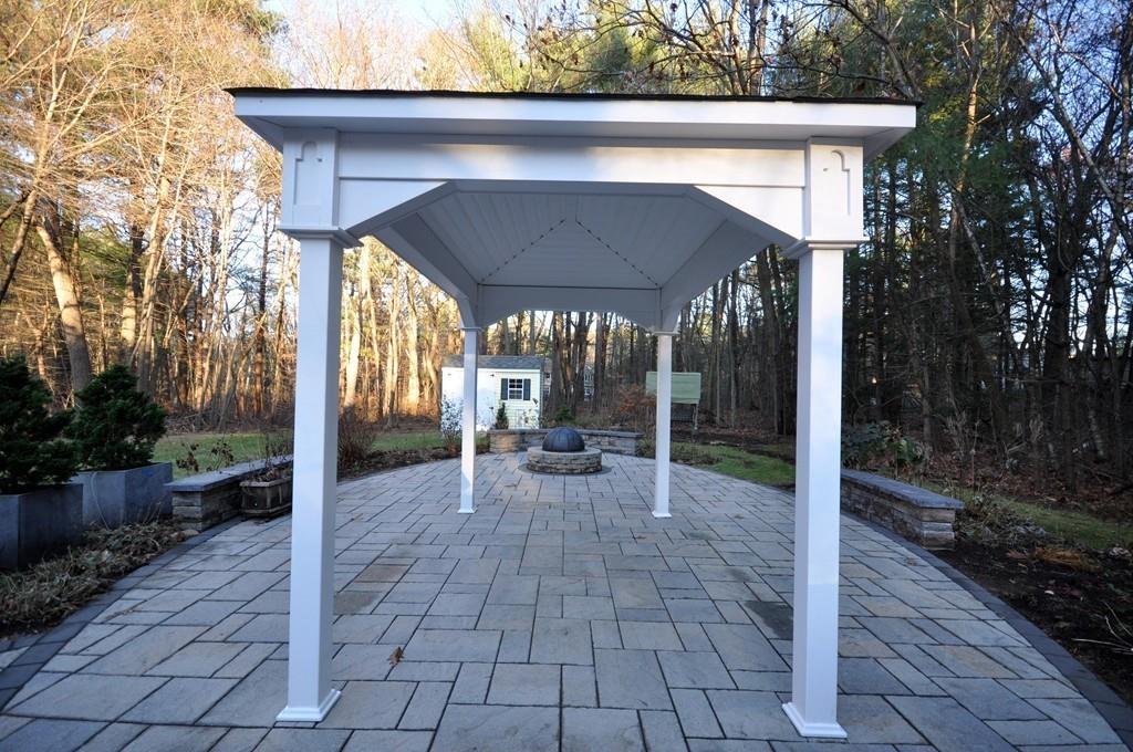 72 Crimson Road Billerica, MA 01821 - Photo 25 of 37