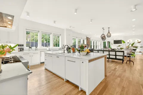 $2,760,000 | Undisclosed Address, Nashville, TN 37204
