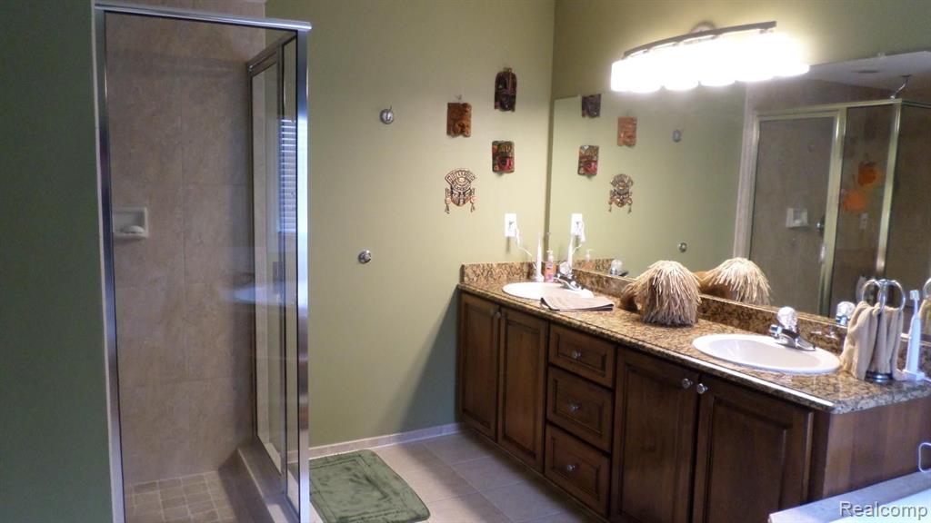 49603 Compass Point Drive Chesterfield, MI 48047 - Photo 27 of 89