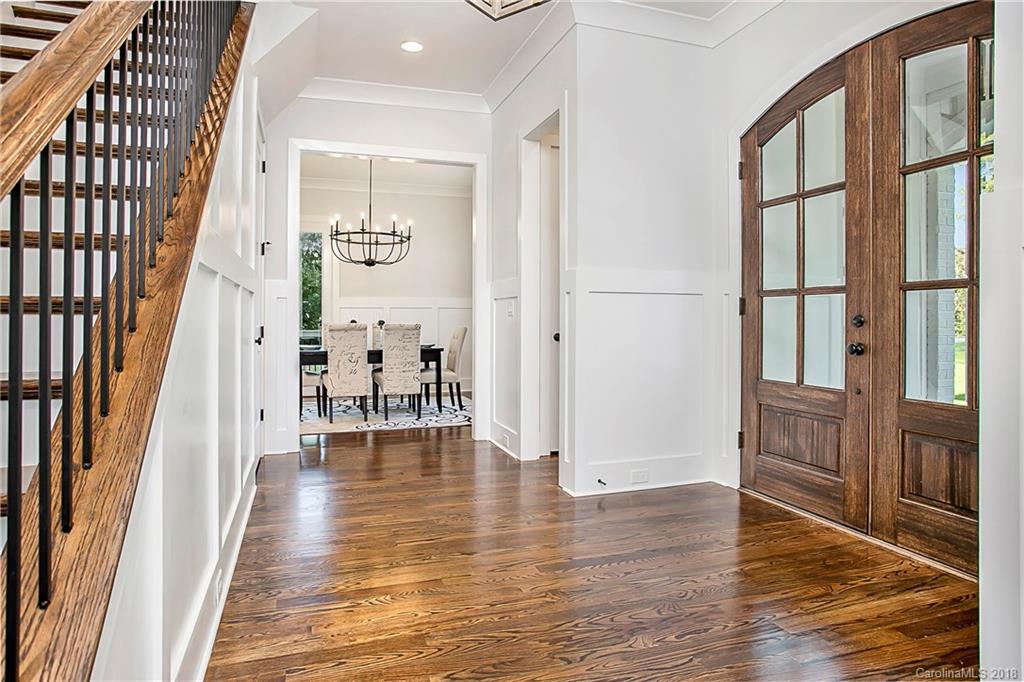 677 Marsh Road, Unit 25 Charlotte, NC 28209 - Photo 3 of 32 Gallery Image 3