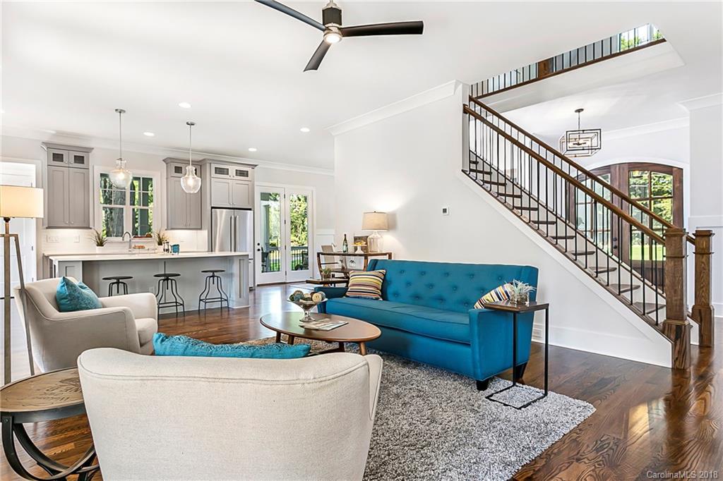 677 Marsh Road, Unit 25 Charlotte, NC 28209 - Photo 4 of 32 Gallery Image 4