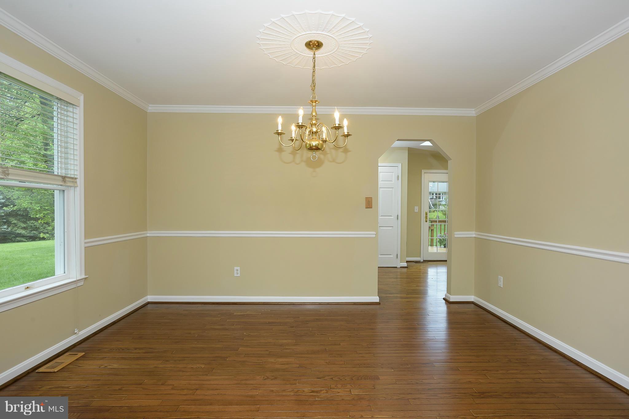 6089 Loventree Road Columbia, MD 21044 - Photo 10 of 30 Dining Room with hardwood floors