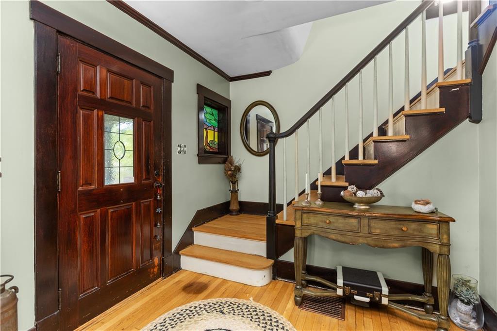 3912 Franklin Road Pittsburgh, PA 15214 - Photo 4 of 37
