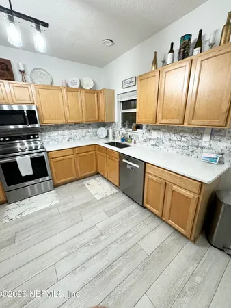$3,200 | 955 Churchhill Lane, St. Augustine, FL 32092