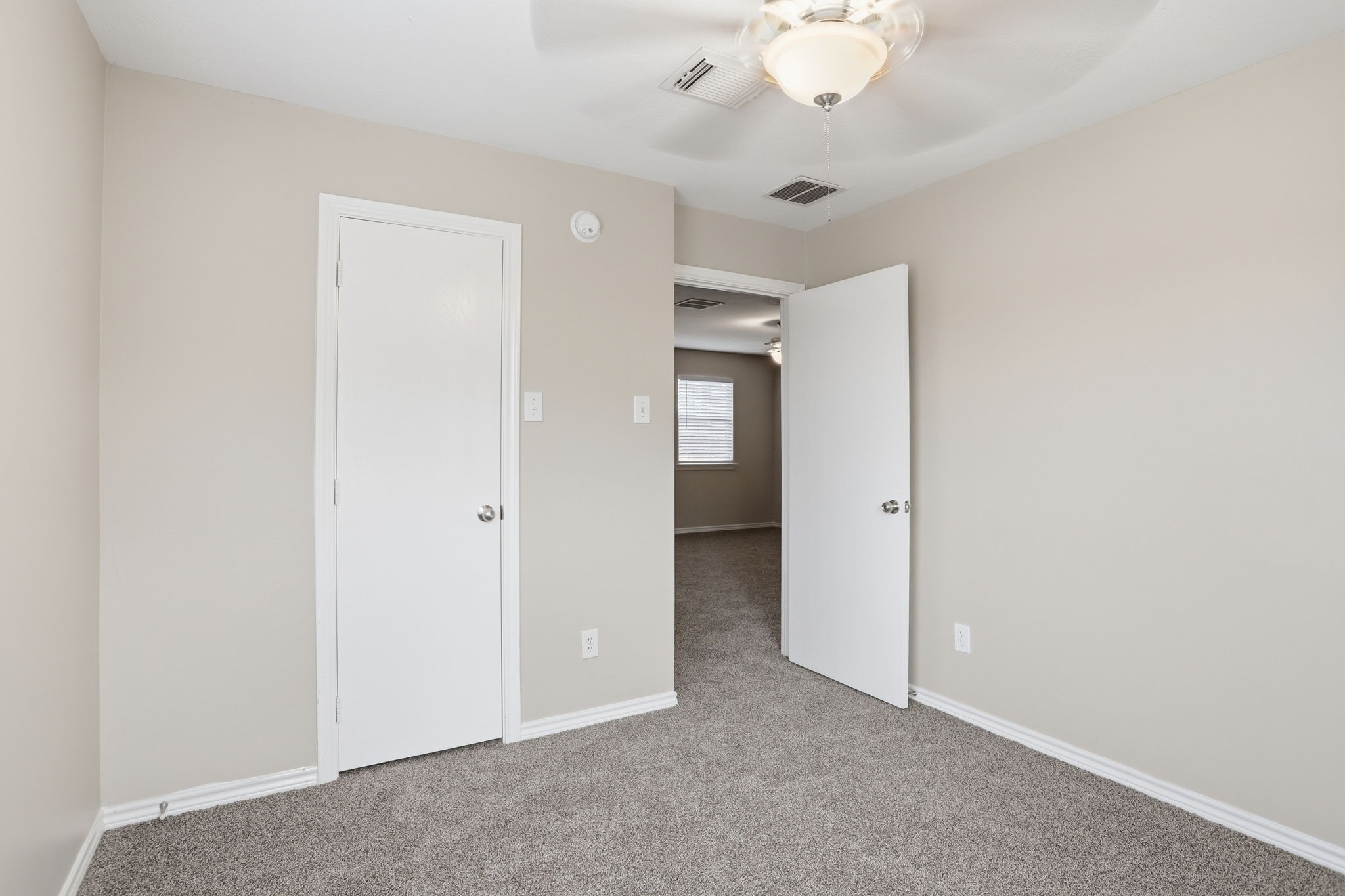 2325 Shady Tree Lane Conroe, TX 77301 - Photo 28 of 46