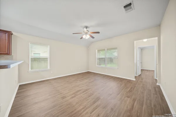 $1,795 | 3113 Muntjac, Schertz, TX 78154