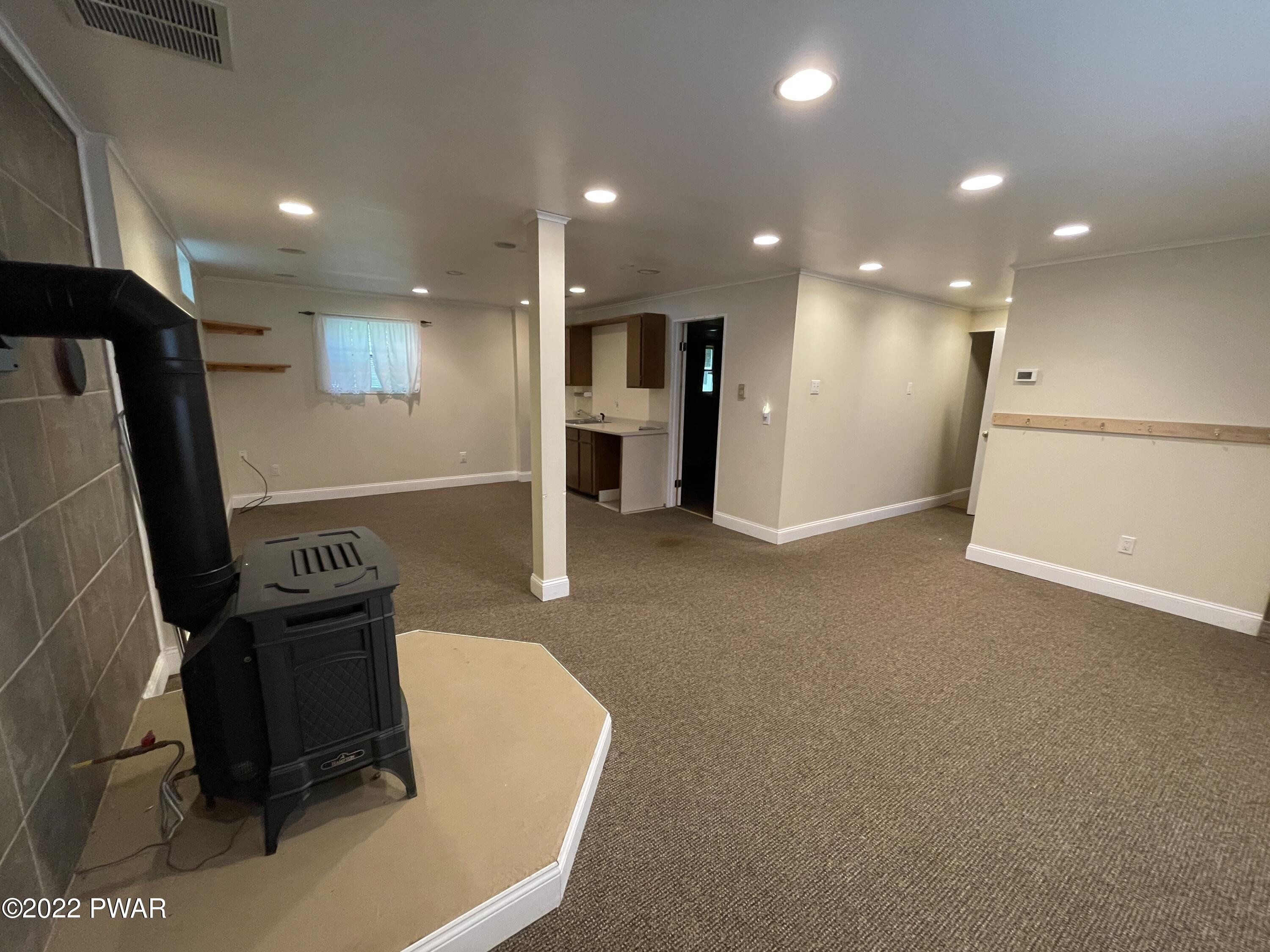 128 Husson Road Milford, PA 18337 - Photo 19 of 28 Family Room