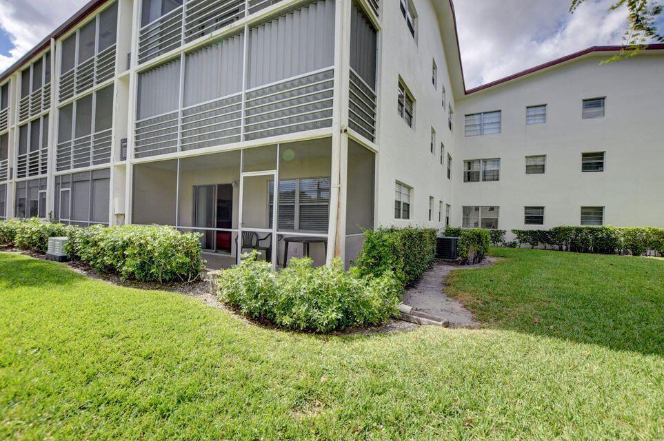 137 Fanshaw D Boca Raton, FL 33434 - Photo 4 of 7 20211022012545755804000000-o