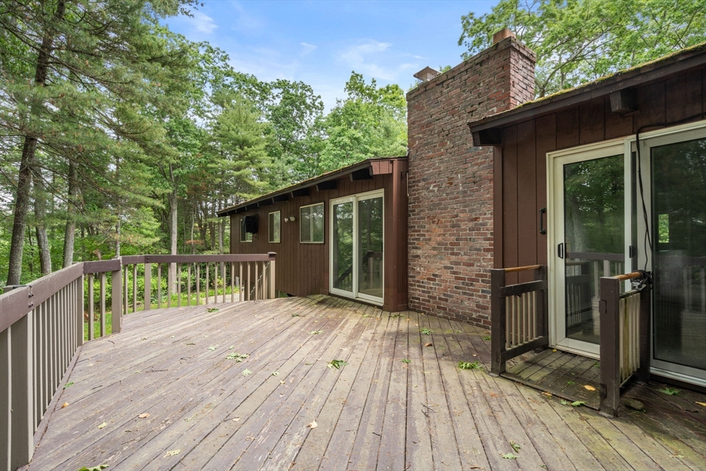 20 Hunt Road Sudbury, MA 01776 - Photo 33 of 41