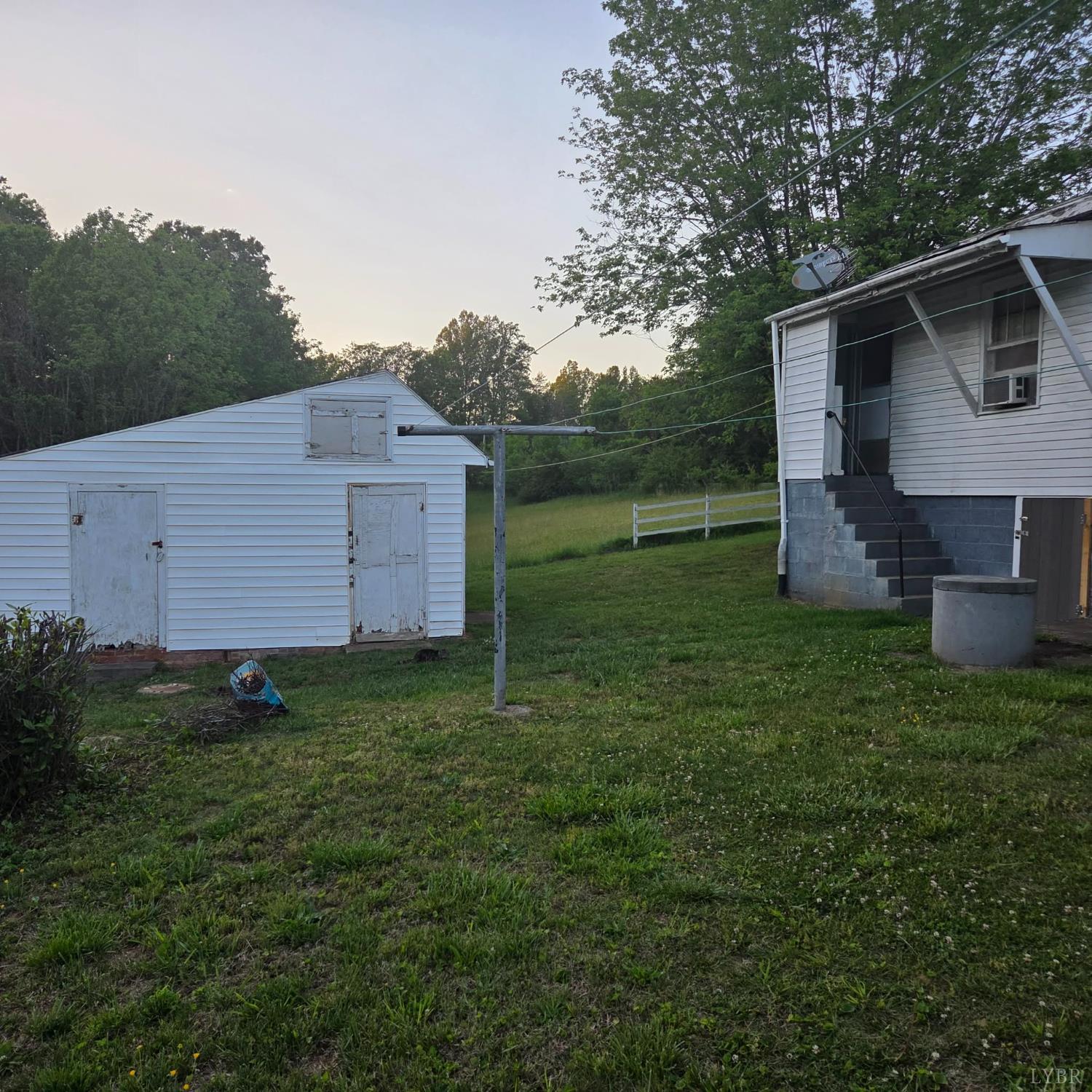 3011 Lizard Ridge Road Bedford, VA 24523 - Photo 4 of 19 Gallery Image 4