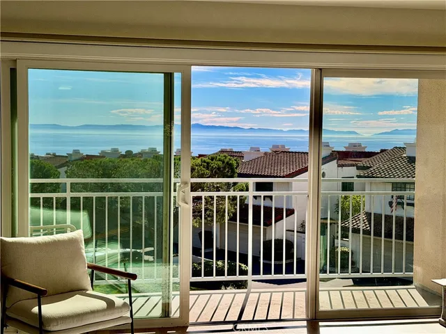 $740,000 | 2235 West 25th Street, Unit 116, San Pedro, CA 90732