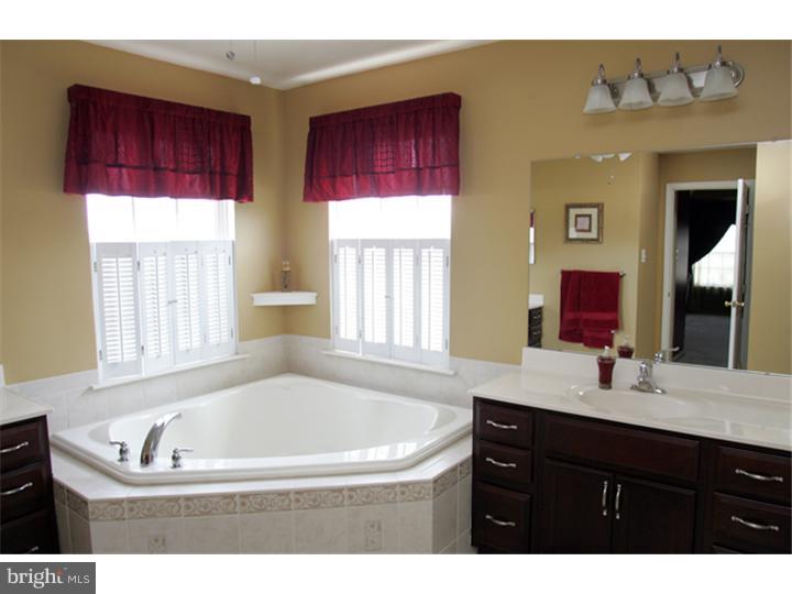 733 Farmhouse Road Mickleton, NJ 08056 - Photo 15 of 23 Master Bathroom
