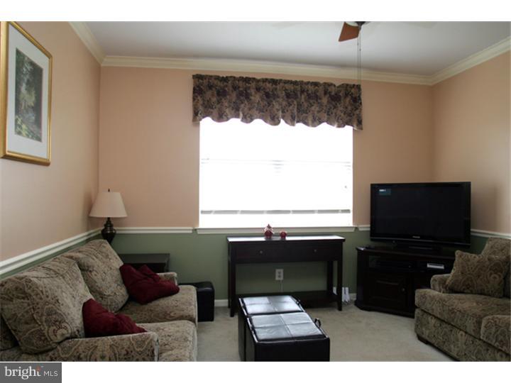 733 Farmhouse Road Mickleton, NJ 08056 - Photo 8 of 23 Living Room