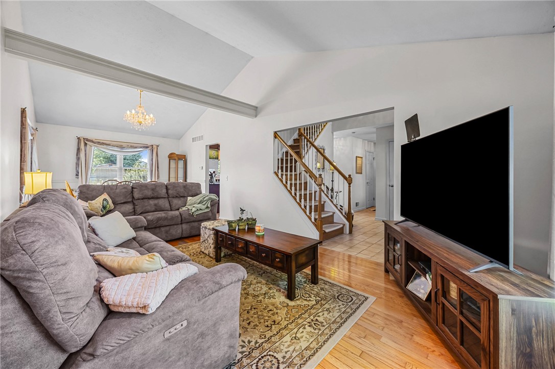 1052 Hard Rock Road Webster, NY 14580 - Photo 8 of 45