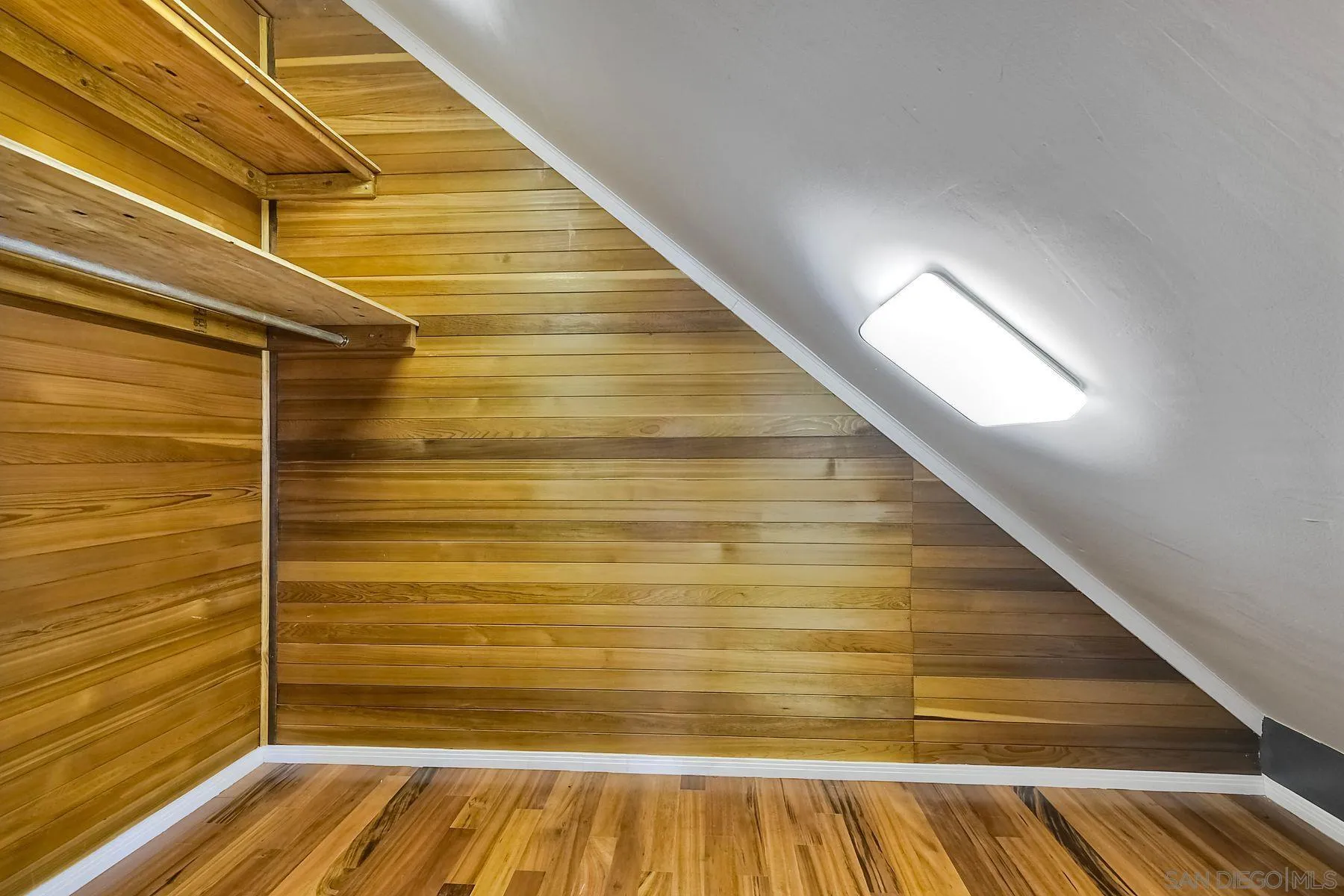 2511 Vía Rancheros Fallbrook, CA 92028 - Photo 36 of 59 a view of wooden balcony