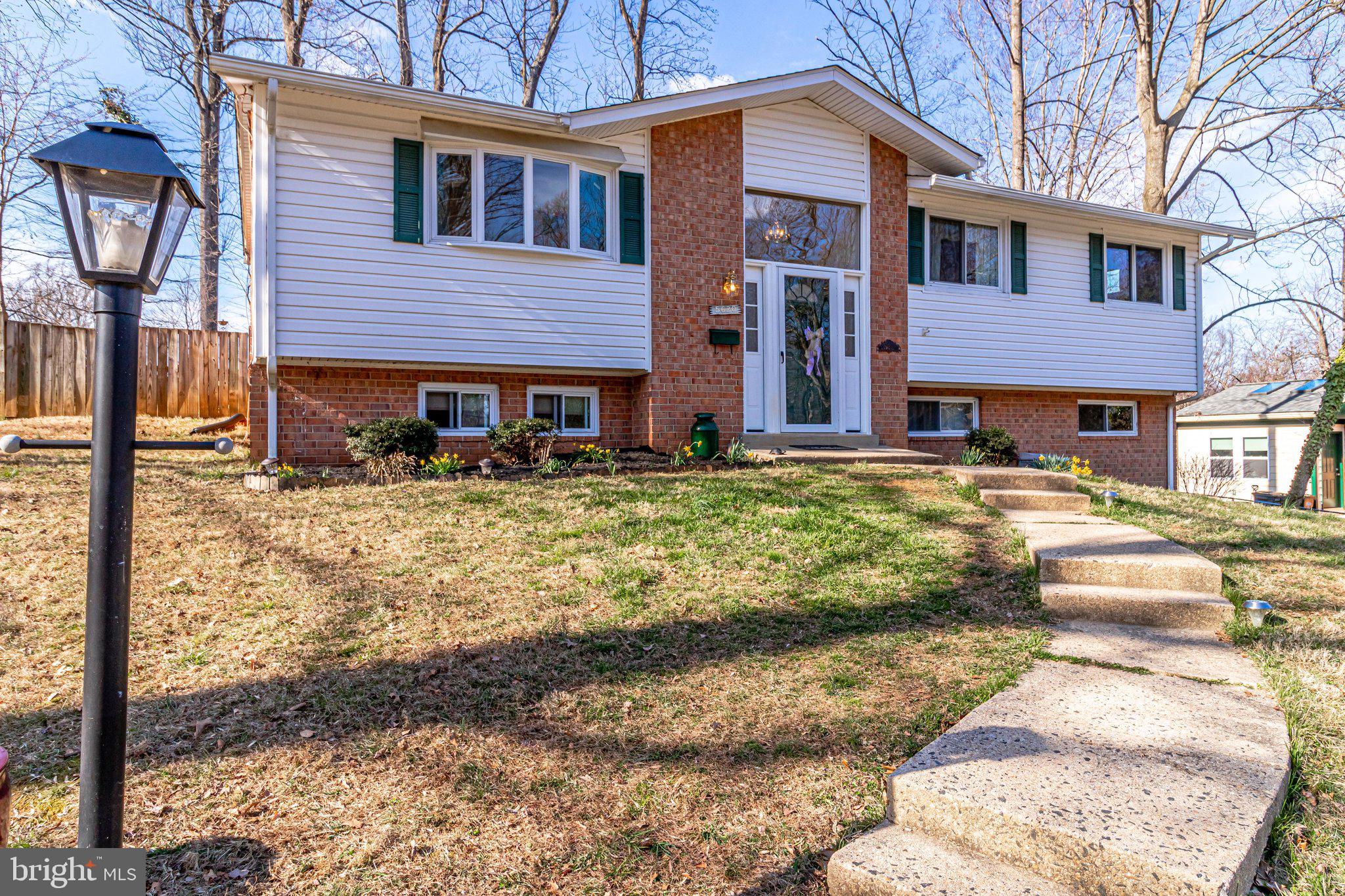 5620 Eastbourne Drive Springfield, VA 22151 - Photo 3 of 39