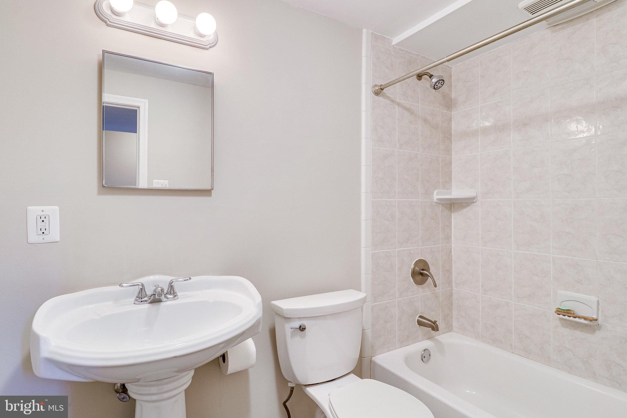 5620 Eastbourne Drive Springfield, VA 22151 - Photo 31 of 39