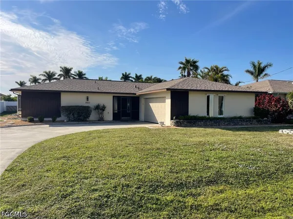 $2,450 | 3502 Southeast 22nd Place, Cape Coral, FL 33904