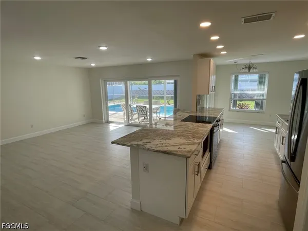 $2,450 | 3502 Southeast 22nd Place, Cape Coral, FL 33904