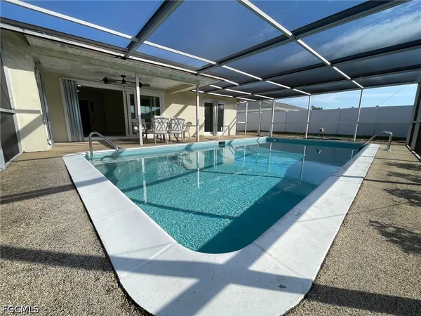 $2,450 | 3502 Southeast 22nd Place, Cape Coral, FL 33904