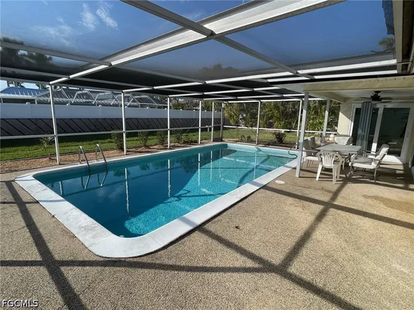 $2,450 | 3502 Southeast 22nd Place, Cape Coral, FL 33904