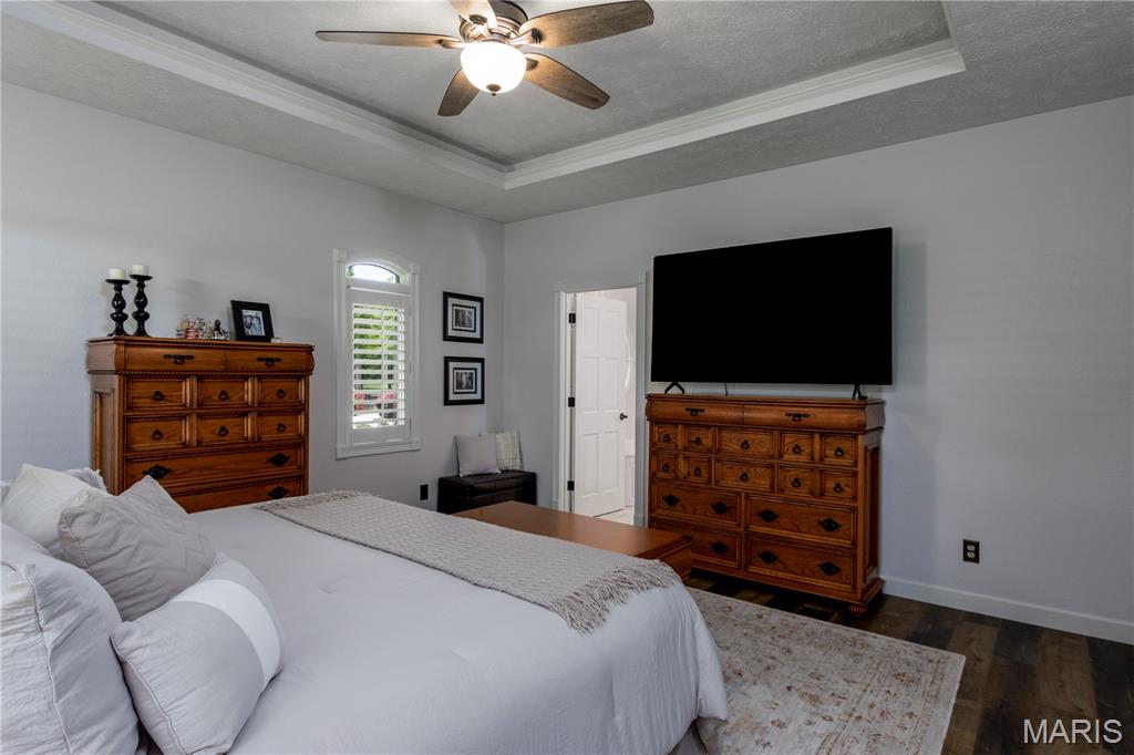 13122 Fawn Creek Road Highland, IL 62249 - Photo 11 of 43 Gallery Image 11
