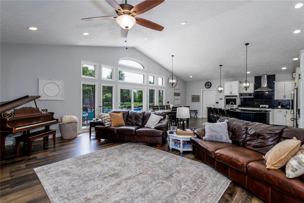 13122 Fawn Creek Road Highland, IL 62249 - Photo 5 of 43 Gallery Image 5