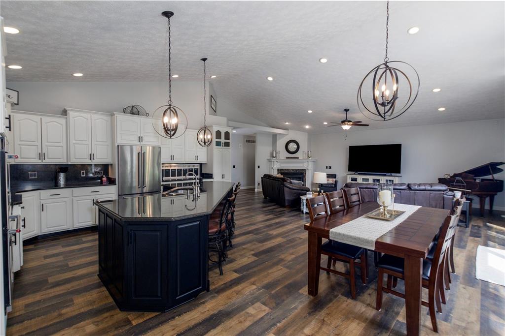 13122 Fawn Creek Road Highland, IL 62249 - Photo 8 of 43 Gallery Image 8