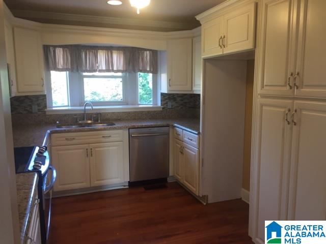 103 Meadowview Circle Clanton, AL 35045 - Photo 3 of 28
