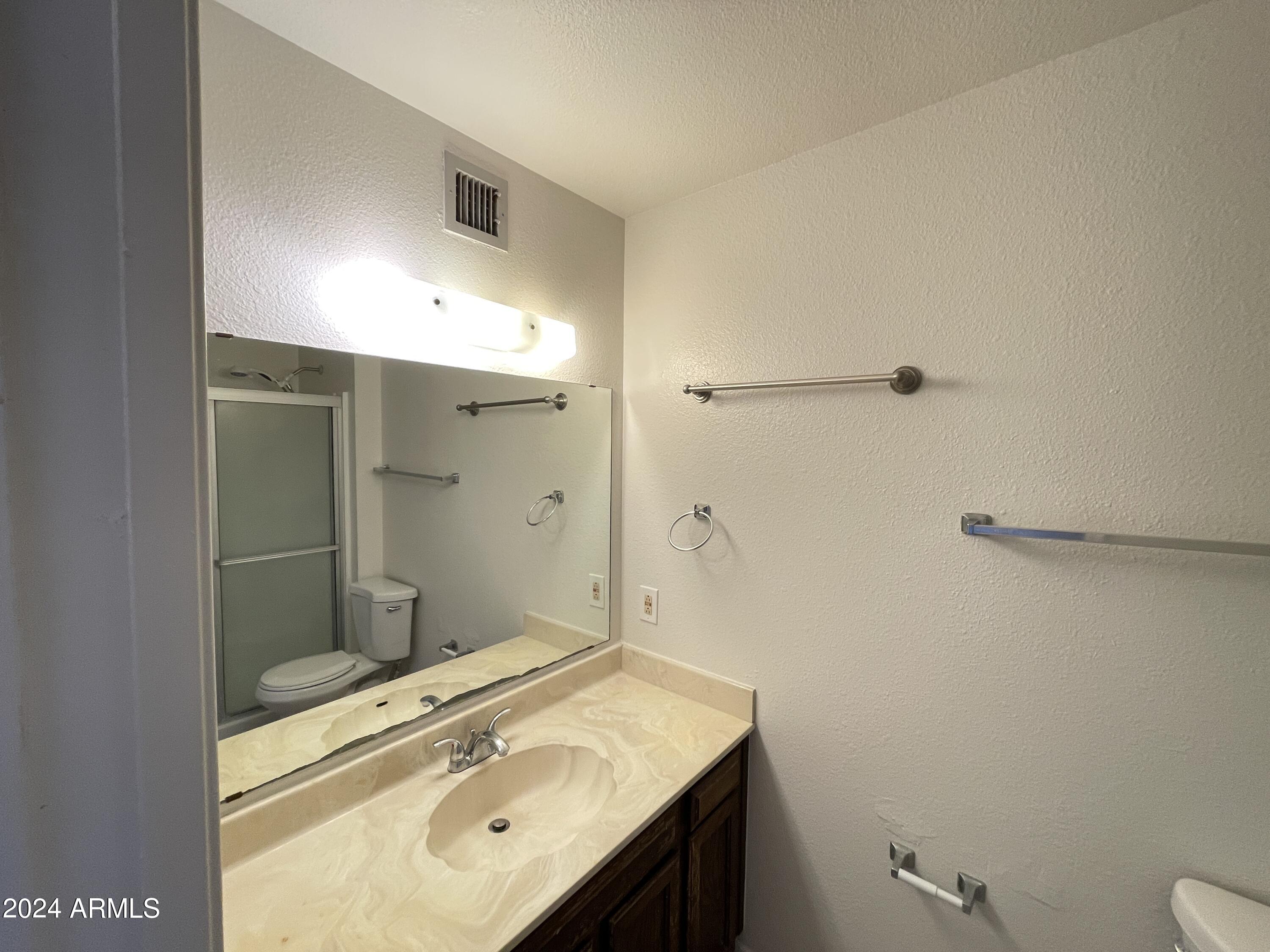 930 South Dobson Road, Unit 48 Mesa, AZ 85202 - Photo 15 of 19 IMG_5452