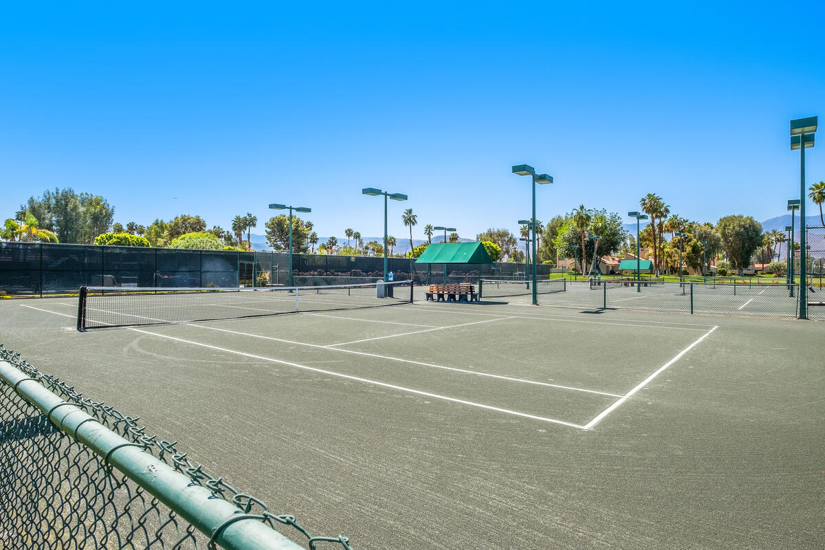 722 Inverness Drive Rancho Mirage, CA 92270 - Photo 45 of 59 a view of a tennis court