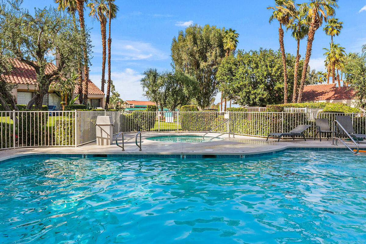 722 Inverness Drive Rancho Mirage, CA 92270 - Photo 58 of 59 a view of a park with large trees