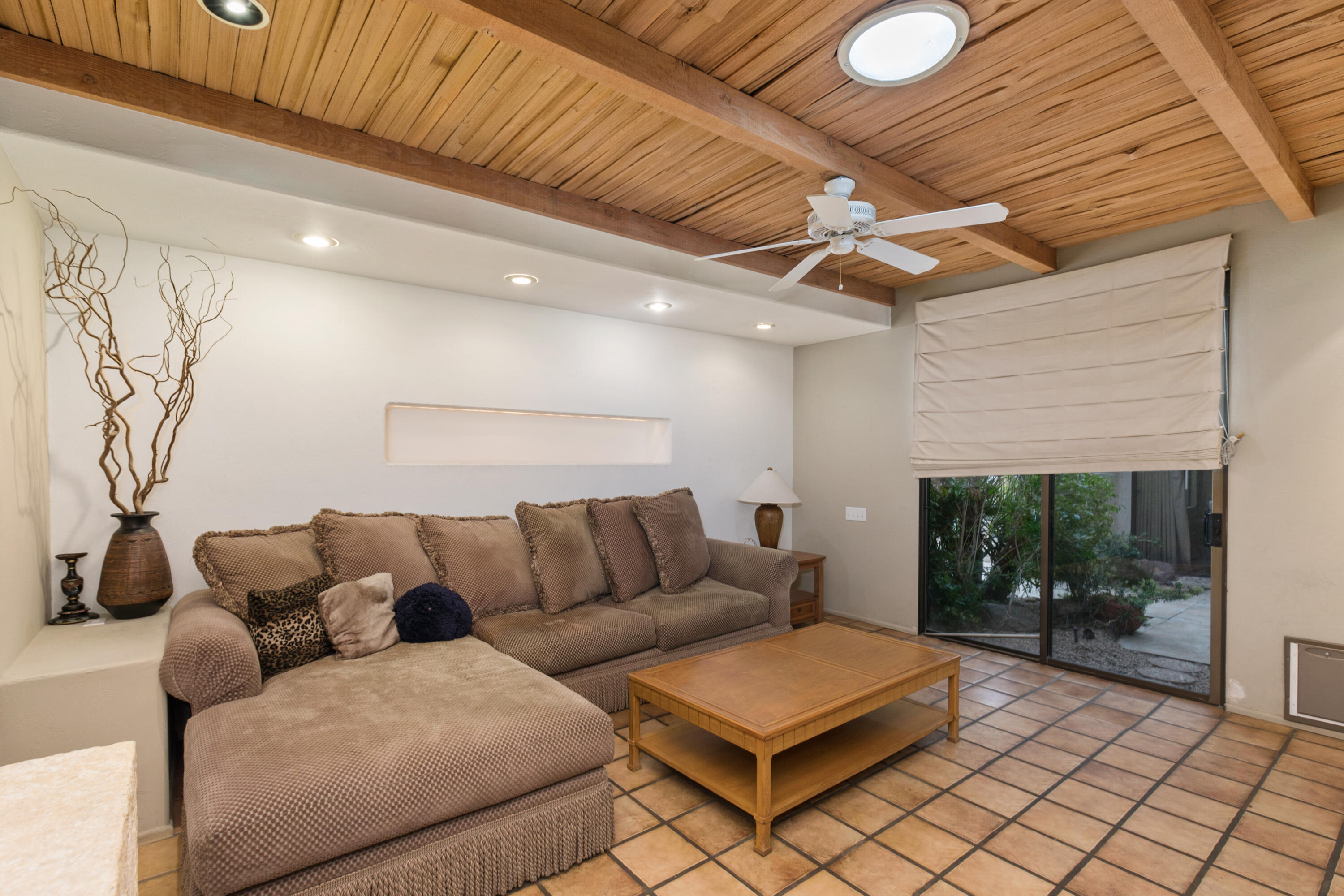 722 Inverness Drive Rancho Mirage, CA 92270 - Photo 6 of 59 20_11020267_158136_158136-EI-_120