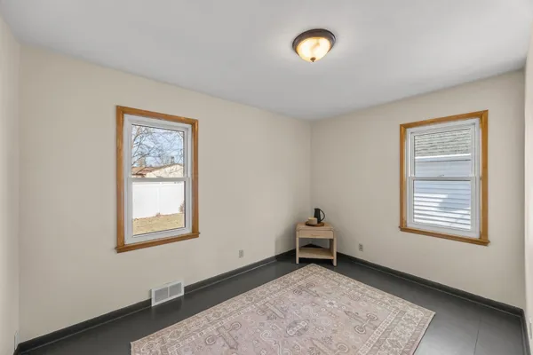 $300,000 | 5900 Maple Street, Rockford, MN 55373