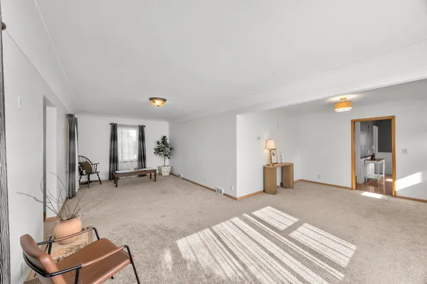 $300,000 | 5900 Maple Street, Rockford, MN 55373