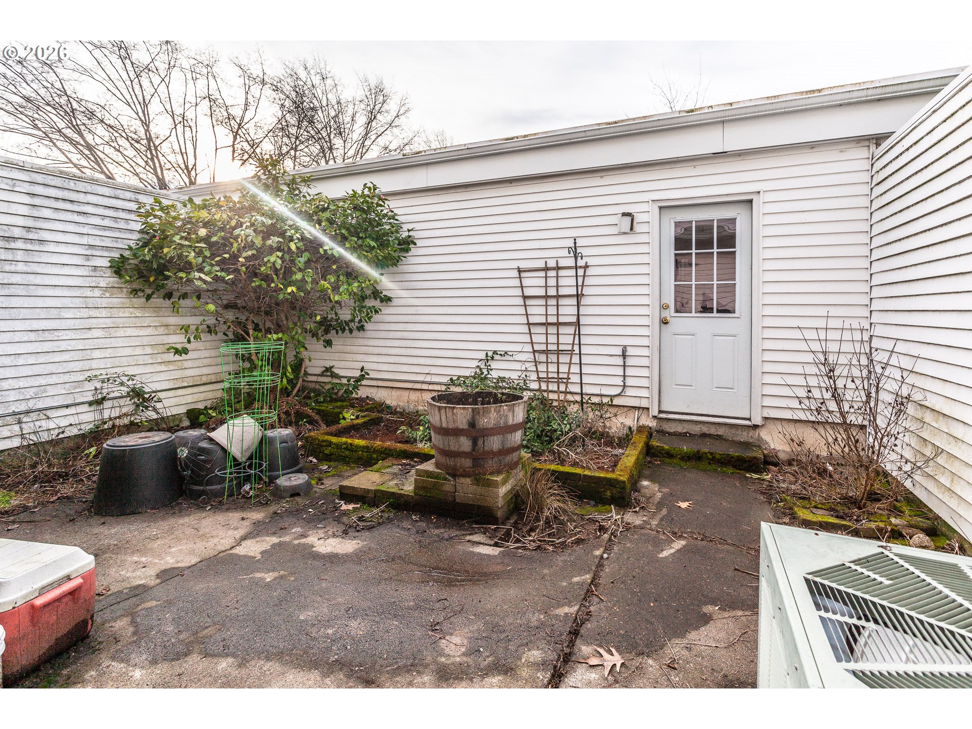 6151 Southwest Erickson Avenue Beaverton, OR 97008 - Photo 22 of 29 Patio