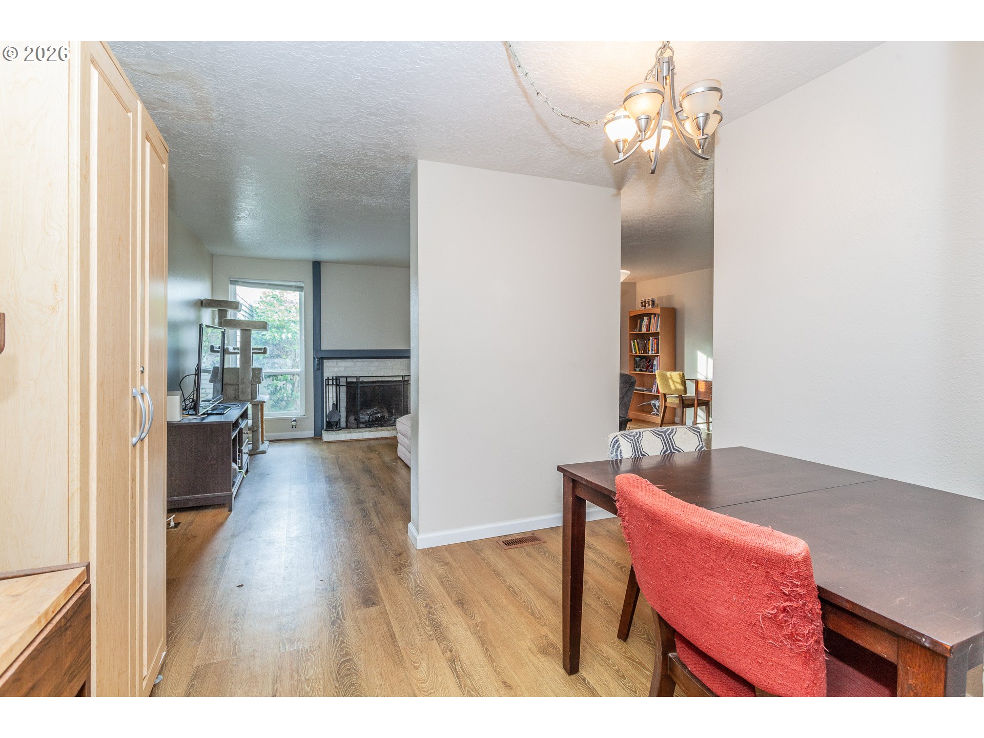 6151 Southwest Erickson Avenue Beaverton, OR 97008 - Photo 8 of 29 Dining Area