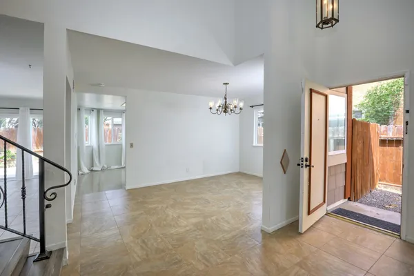 $775,000 | 2321 Byrd Drive, Oxnard, CA 93033