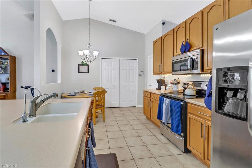 5160 40th Street Northeast Naples, FL 34120 - Photo 11 of 40