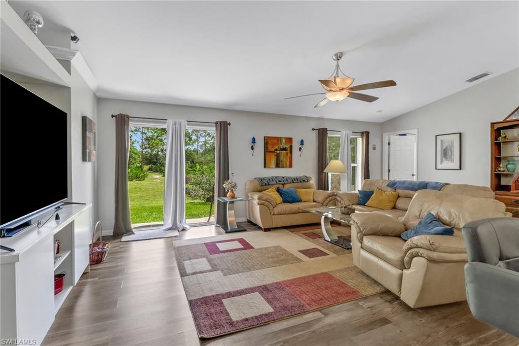 5160 40th Street Northeast Naples, FL 34120 - Photo 12 of 40