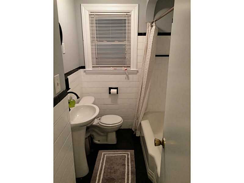 50 College Road Providence, RI 02908 - Photo 10 of 22 Bathroom.