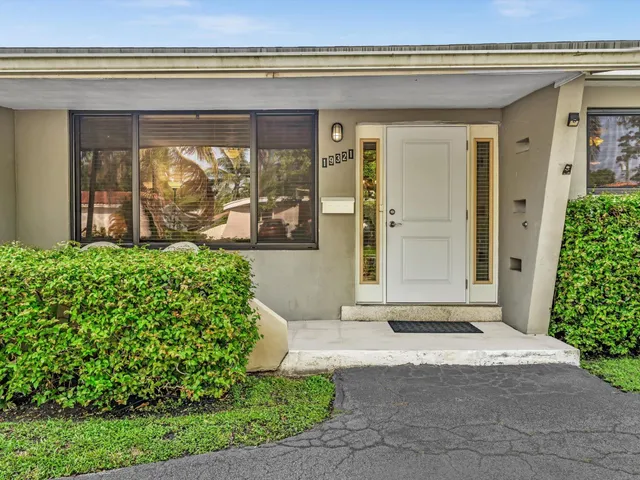 $1,125,000 | 19321 Northeast 18th Place, Miami, FL 33179