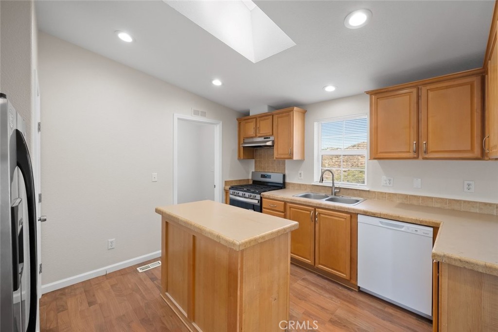 9725 Huer Huero Road Creston, CA 93432 - Photo 7 of 45 Gallery Image 7