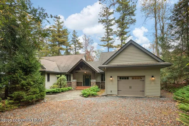 $2,890,000 | 106 Waygood Way, Pocono Pines, PA 18350