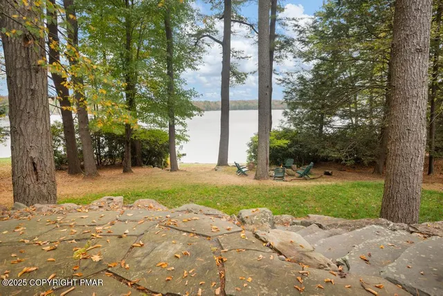 $2,890,000 | 106 Waygood Way, Pocono Pines, PA 18350