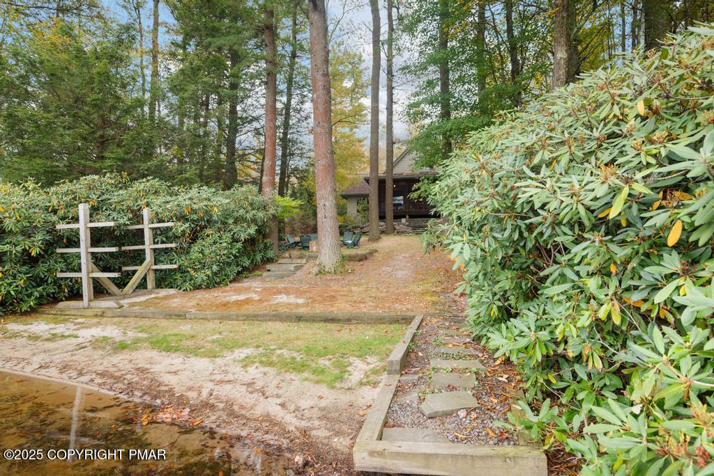 106 Waygood Way Pocono Pines, PA 18350 - Photo 58 of 66 a view of a backyard